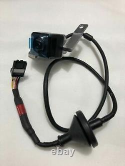 Genuine Rear View Backup Camera for 09-11 Hyundai Genesis Sedan OEM 957603M060
