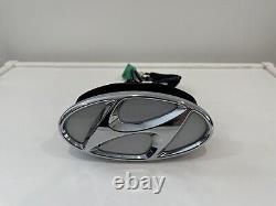 Hyundai Elantra Gt 13 14 15 16 17 Rear View Backup Camera Park Aid Emblem Silver