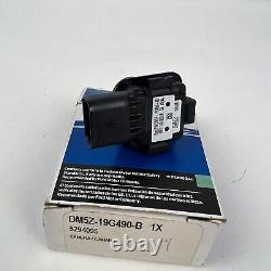 NEW OEM 2013 2014 2015 2016 Ford C-Max Rear View Backup Camera DM5Z-19G490-B
